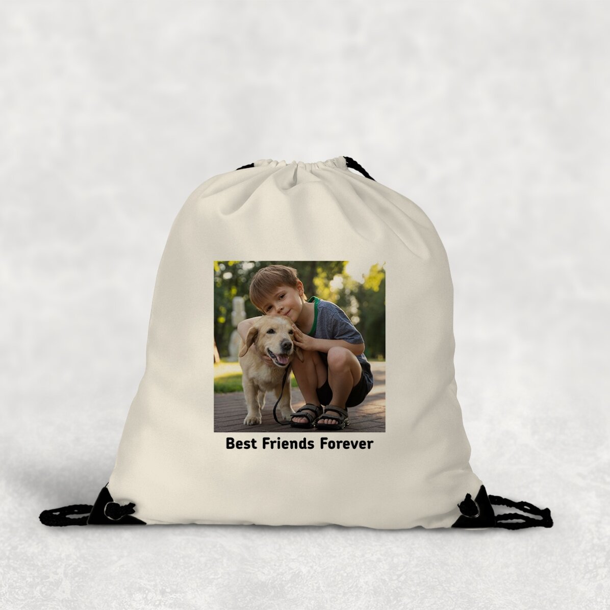 Personalisierter Rucksack mit einem quadratischen Foto und einem Text