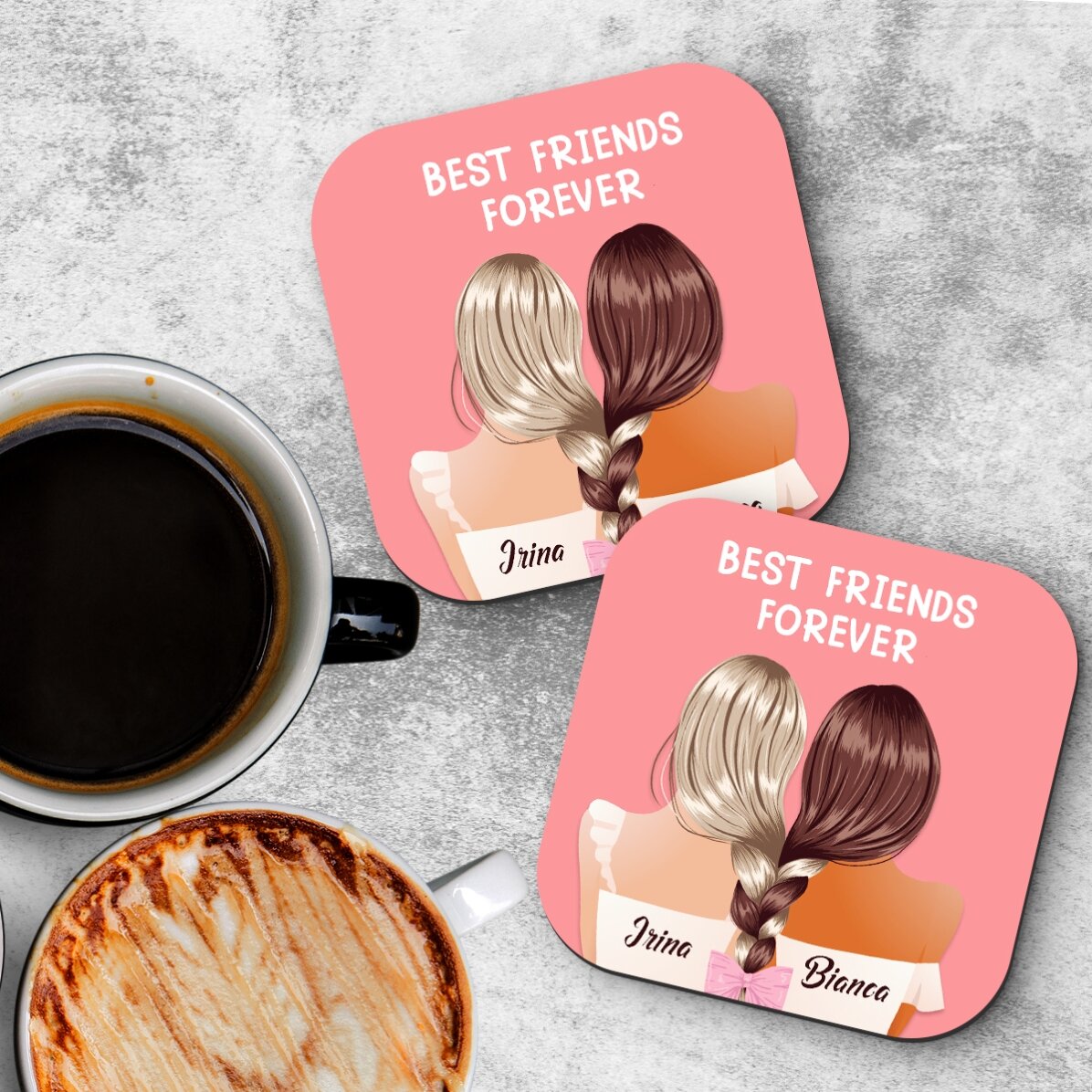 Set mit 2 personalisierten Untersetzern mit Aufdruck – „Best friends“