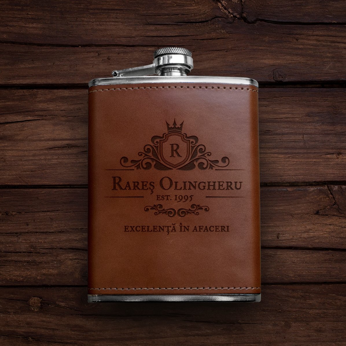 Personalisierte, mit Leder ummantelte Taschenflasche – Excellence
