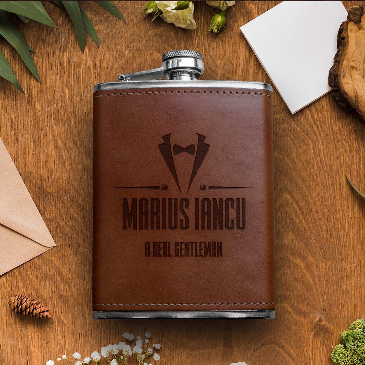 Personalised leather-covered hip flask - Tuxedo