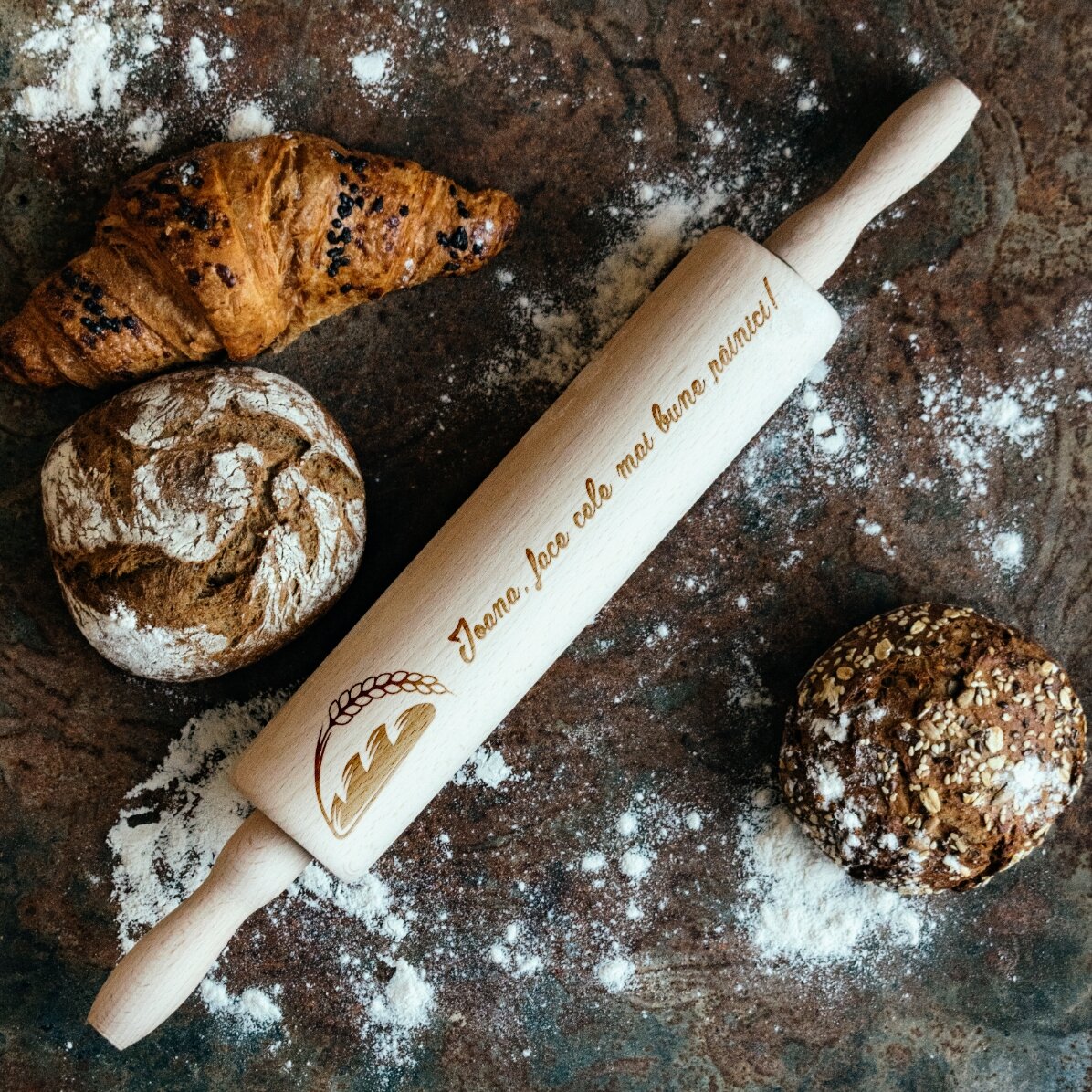 Individuell gestalteter Holz-Teigroller – Die besten Brötchen