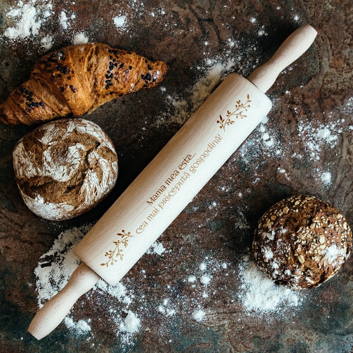 Individuell gestalteter Holzroller – Gospodina