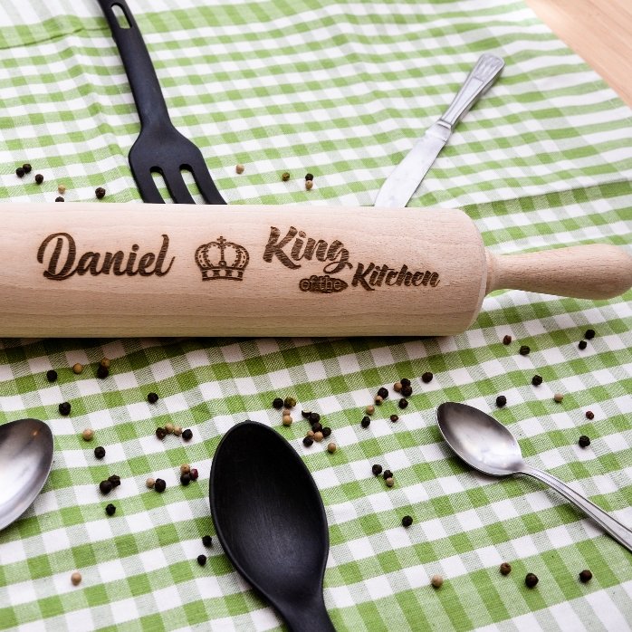 Individuell gestalteter Holz-Teigroller – King of the Kitchen