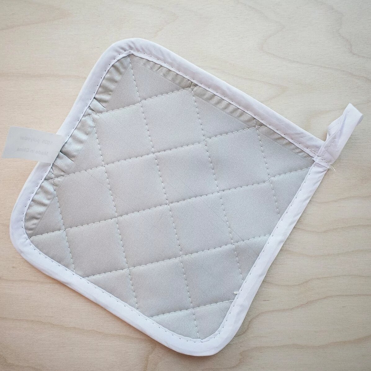 Personalised hot pot holder with text - In the family