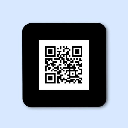 Personalisierter Glashalter mit QR-Code