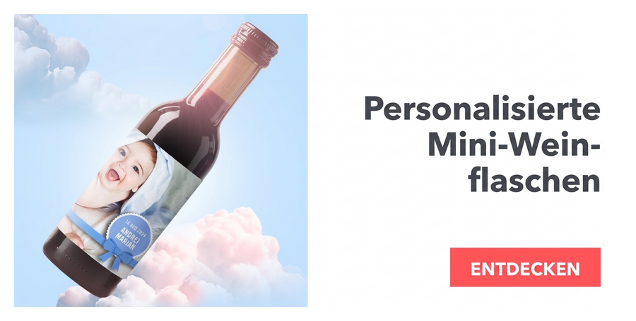 Personalisierte Mini-Weinfläschchen für die Taufe
