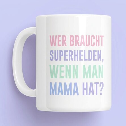 Personalisierte Tasse mit Aufschrift – Mama, Superheldin in Pastellfarben