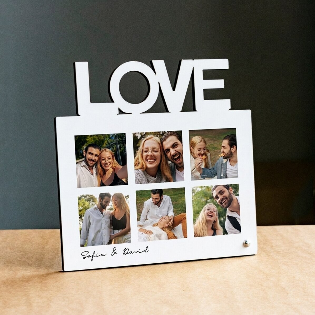 Personalisierter Fotorahmen für den Schreibtisch mit 6 Fotos und Text – Modell LOVE