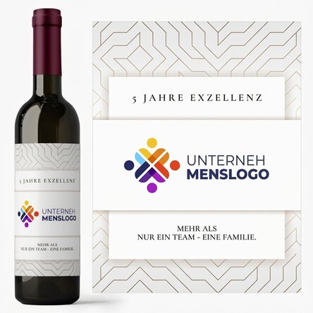 Wein mit individuellem Logo und Text – Markenjubiläum