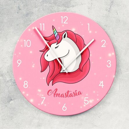 Personalisierte Uhr mit Namen für Mädchen