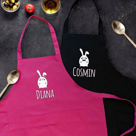 Personalised aprons for couples - Bunnies