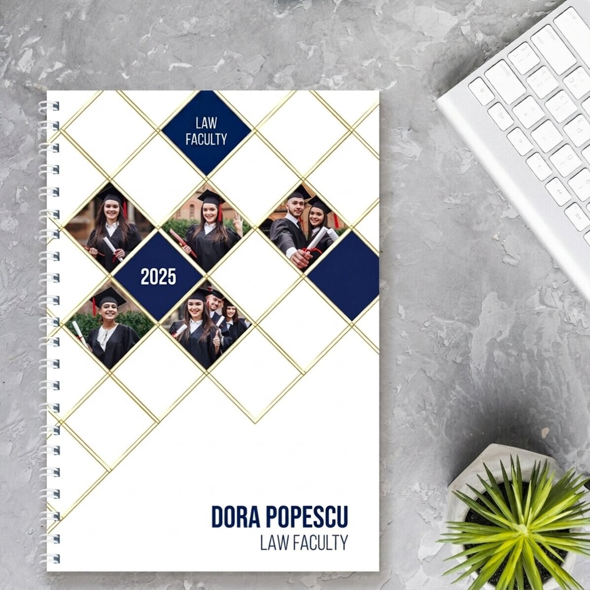 Personalisiertes Notizbuch mit Fotos und Text – Happy Graduation