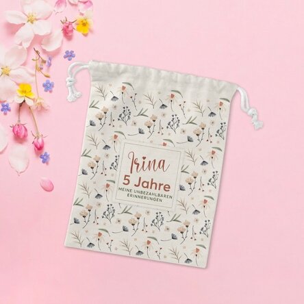 Kleiner Geschenksack mit individueller Beschriftung – Flowers