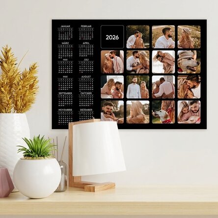 Individuell gestaltetes Kalenderposter mit 15 Fotos