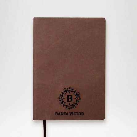 Personalisiertes Leder-Notizbuch mit Monogramm und Namen