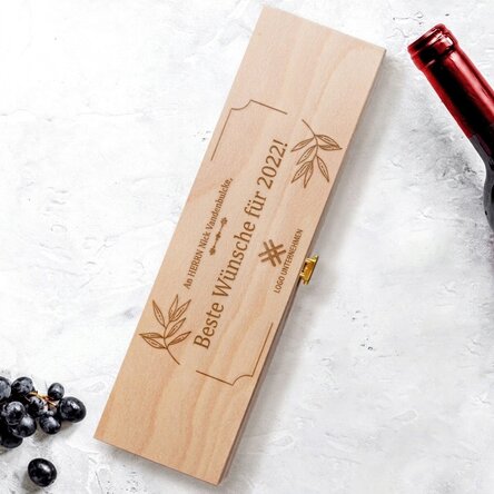 Personalisierte Weinkiste mit Logo und Grußtext – Best wishes