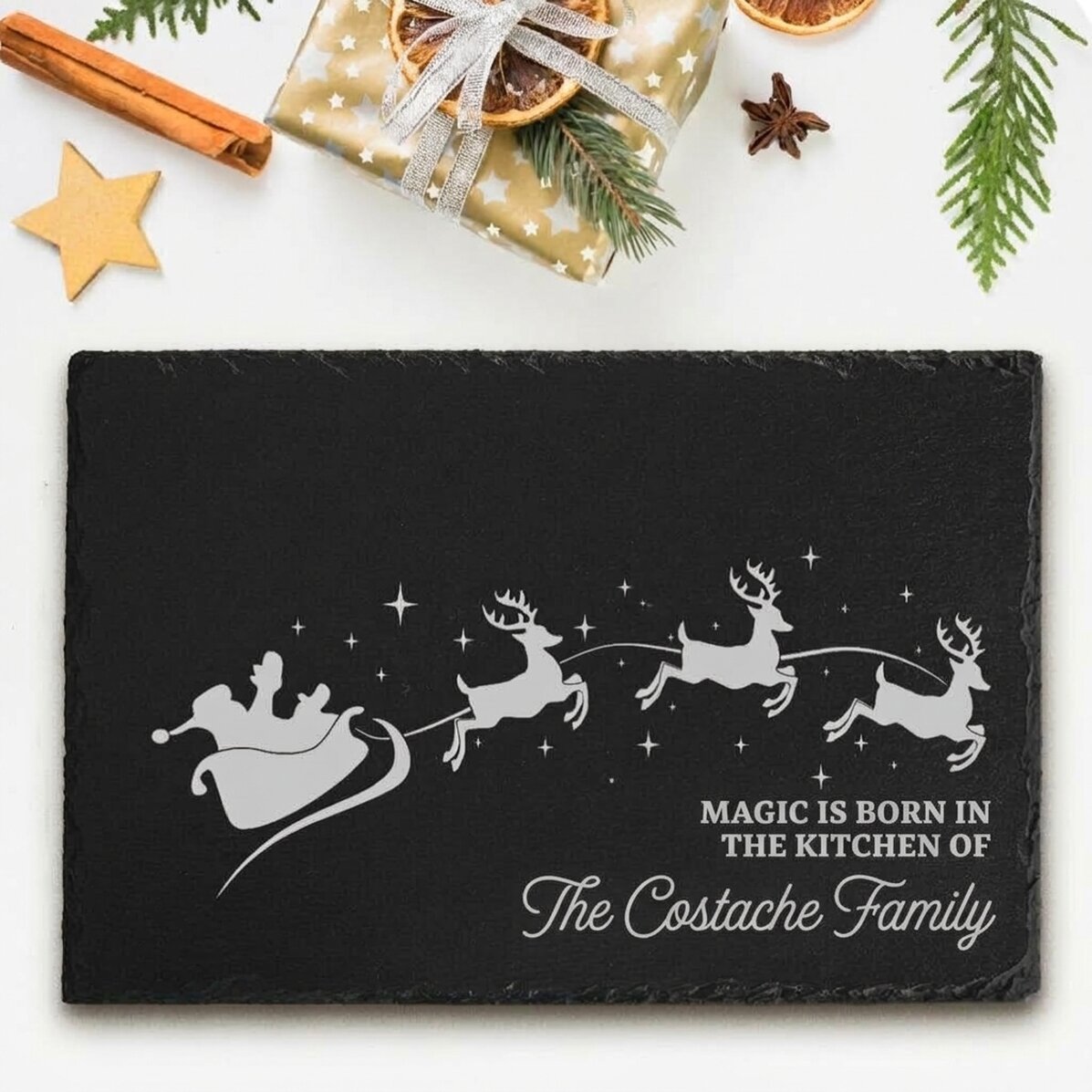 Individuell gravierte Schieferplatte mit Text – Der Zauber von Weihnachten