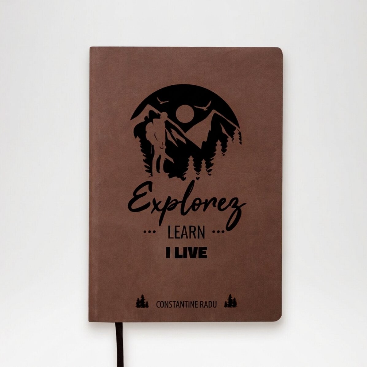 Personalisiertes Leder-Notizbuch mit Text für Abenteurer