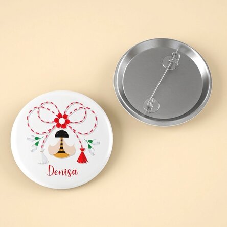 Personalisiertes Button mit dem Text „Biene“
