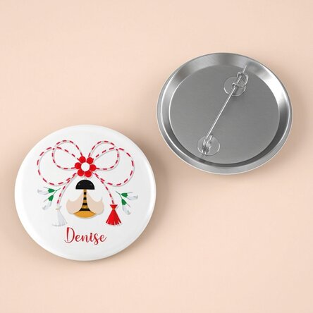 Personalisiertes Button mit dem Text „Biene“