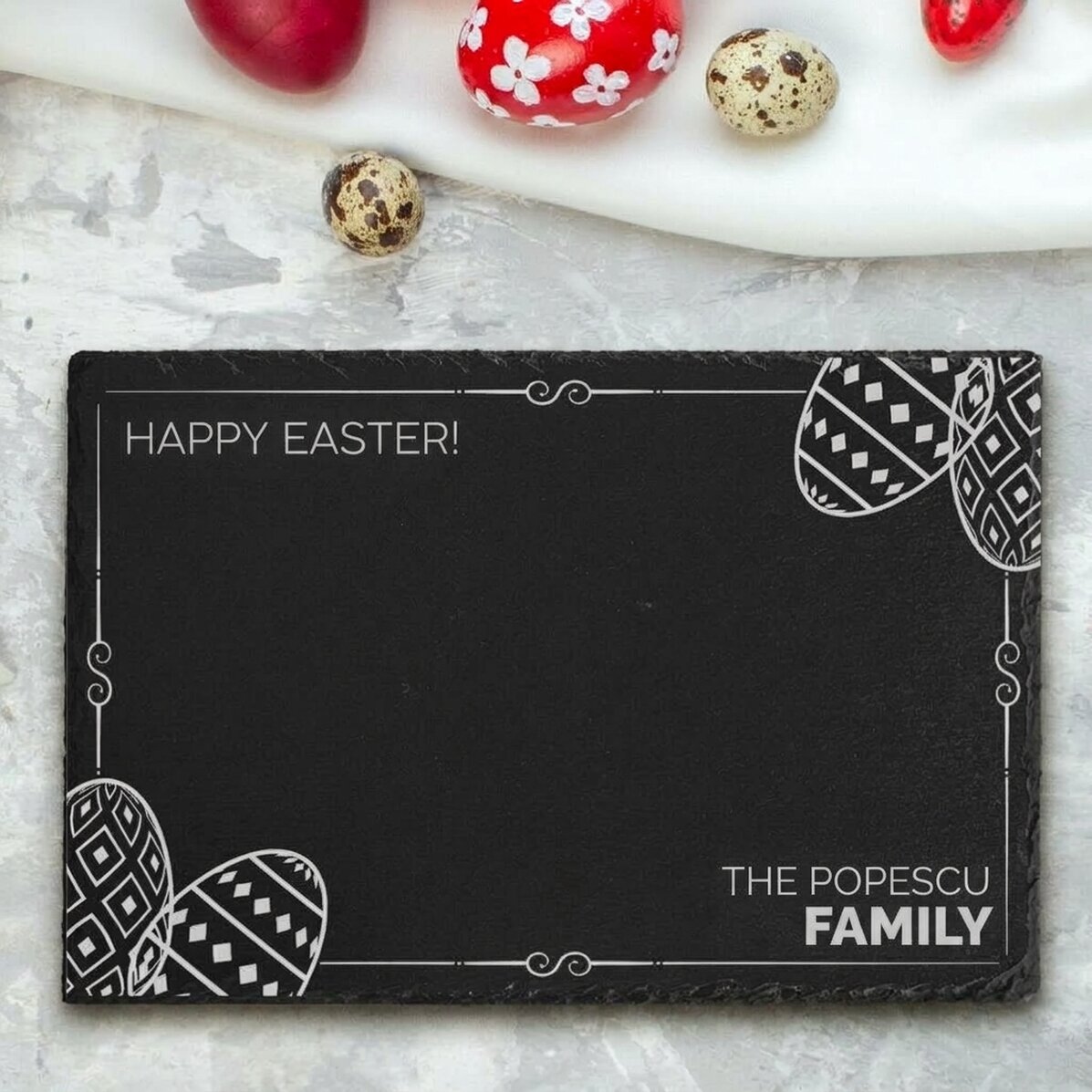 Individuell gravierte Schieferplatte mit Text – Ostern mit der Familie