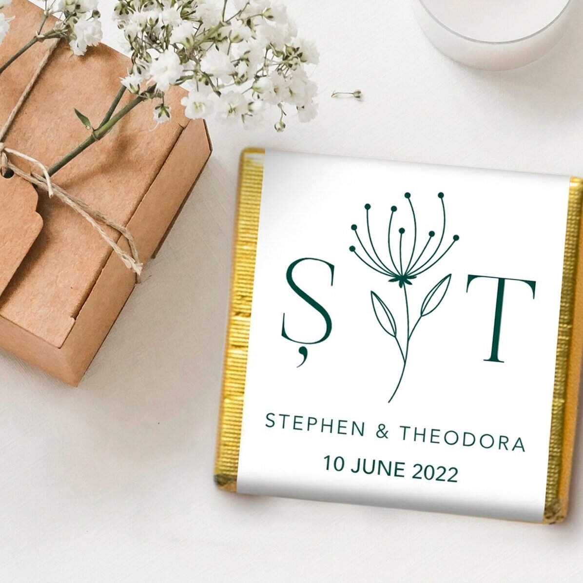 Personalisierte Mini-Schokoladenpralinen als Hochzeitsgeschenk mit Text – Elegant