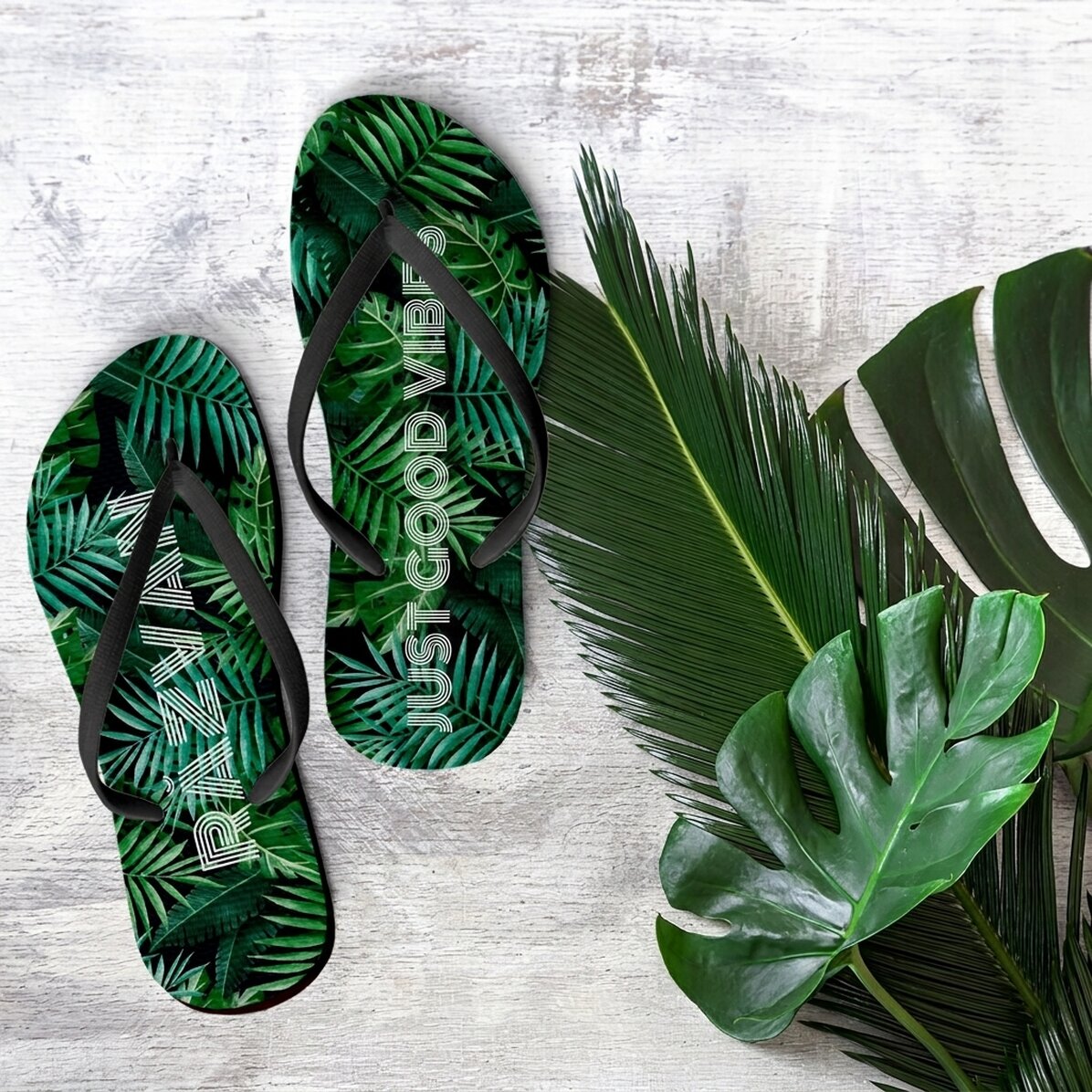 Personalisierte Flip-Flops mit Namen – Folliage