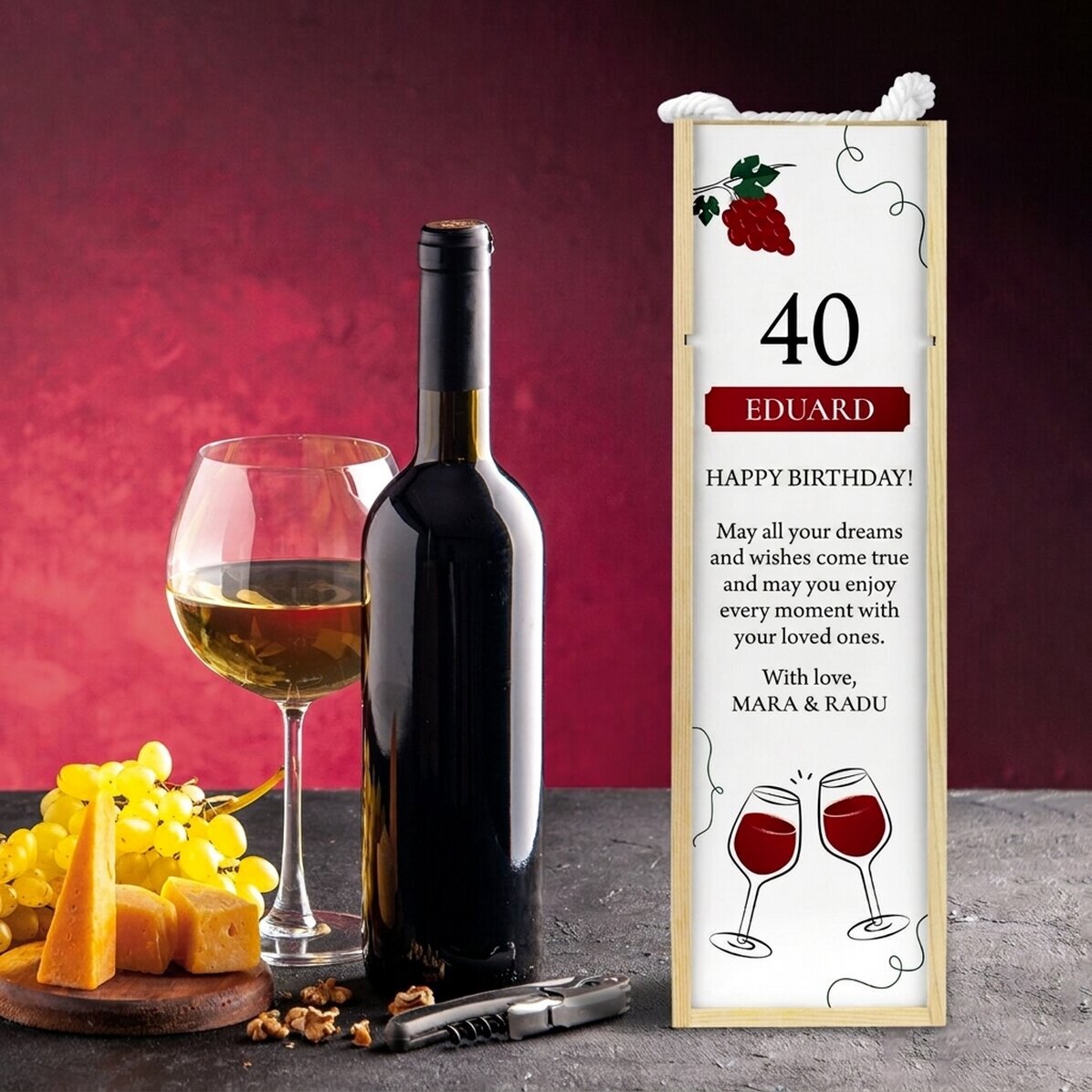 Personalisierte Weinkiste mit Text zum Geburtstag