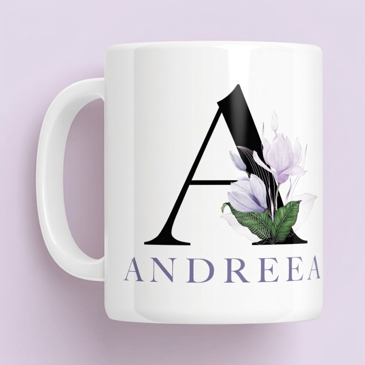 Personalisierter Becher mit Initiale und Namen