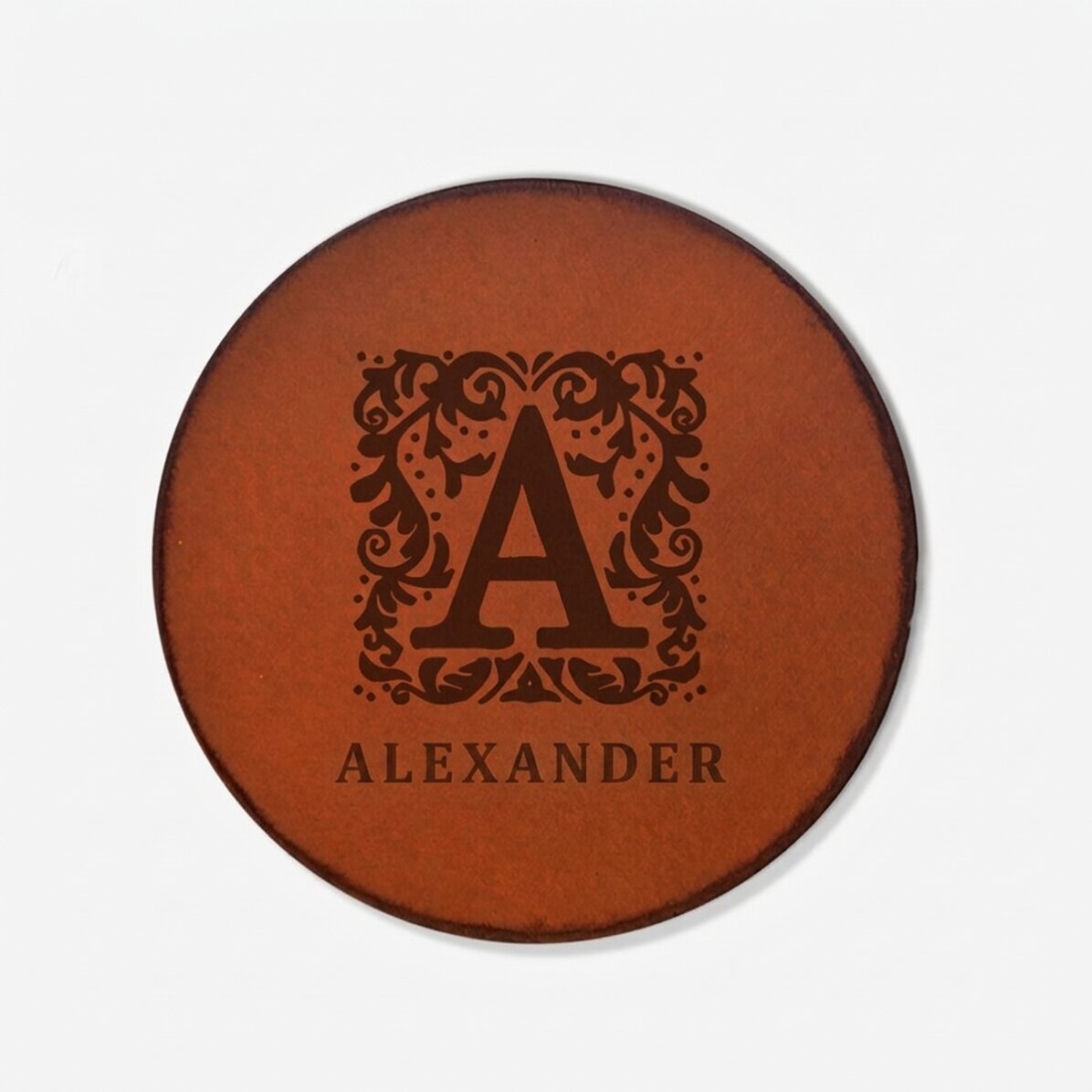 Personalisierter Gläserhalter aus Leder mit Monogramm und Namen