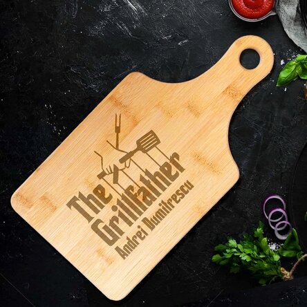 Individuell beschrifteter Fleischhacker – The Grillfather