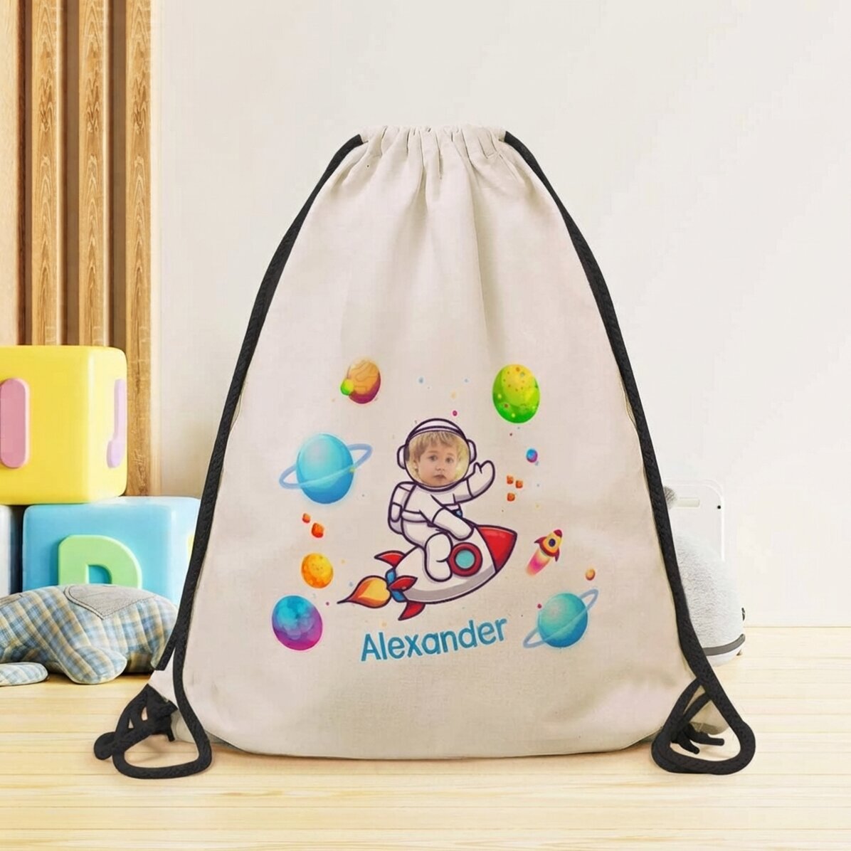 Personalisierter Rucksack mit Namen und Foto – Spatiu