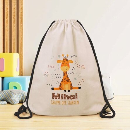 Rucksack mit Namensaufdruck – Giraffe
