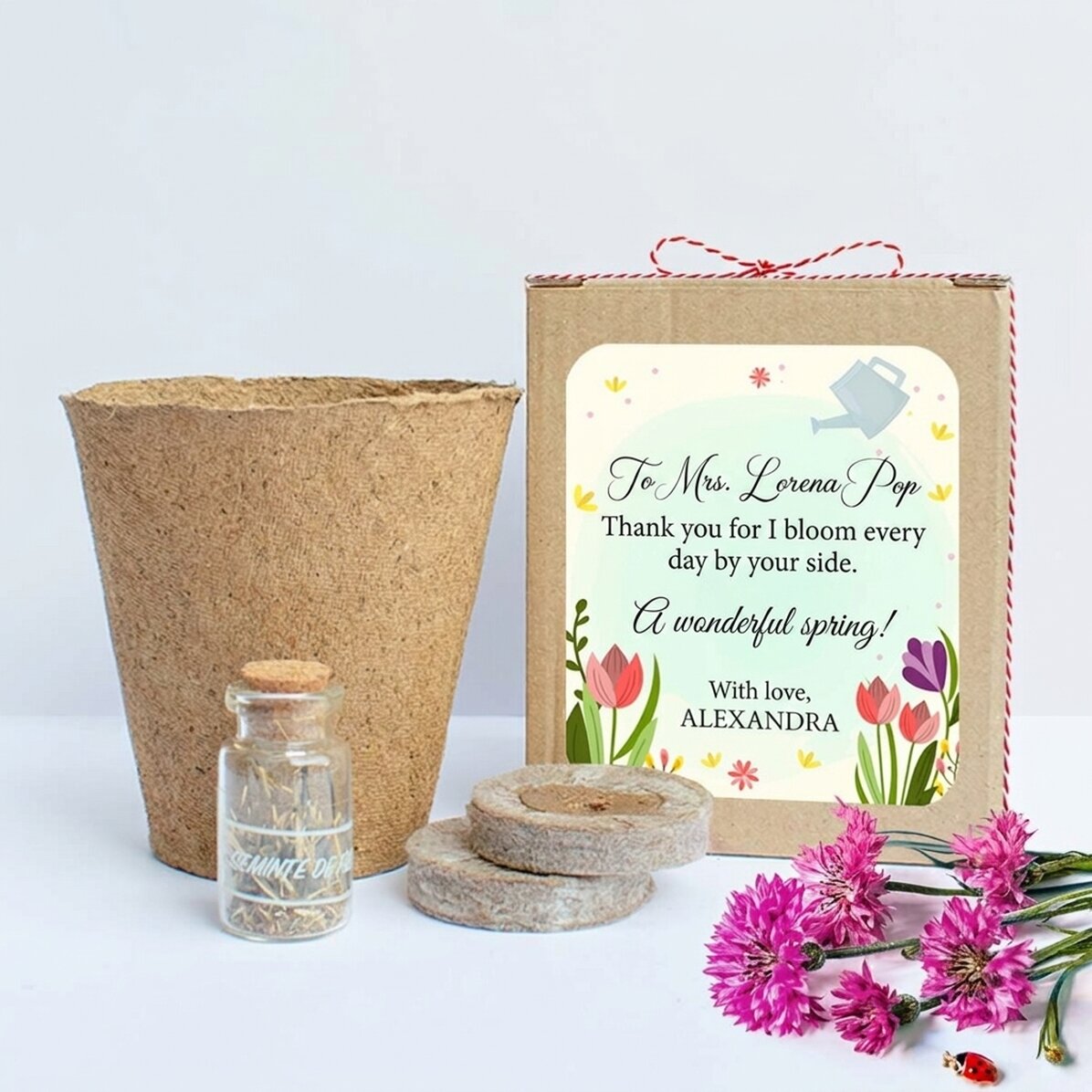 Set zum Pflanzen von Frühlingsblumen in einer personalisierten Schachtel mit einer Botschaft für die
