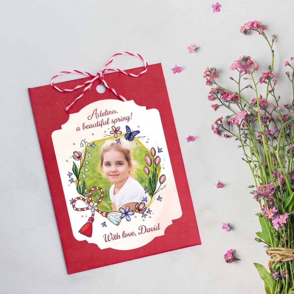 Individuell gestalteter Martisor zum Einpflanzen mit Foto und Botschaft – Floricele