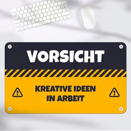 Individuell gestaltetes XXL-Mauspad mit Text – CAUTION