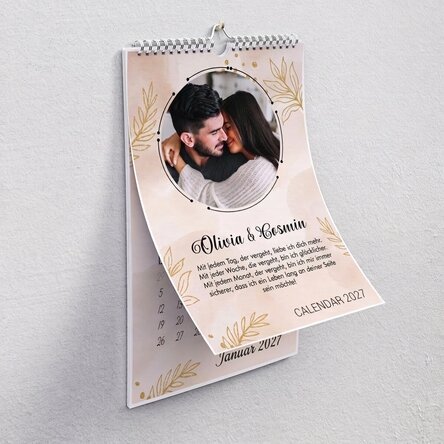 Personalisierter Kalender mit Fotos und einer Botschaft – Gold