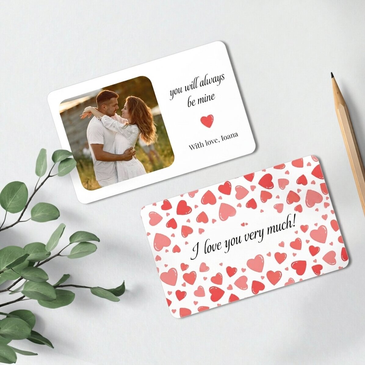 Individuell gestaltete Aluminiumkarte (Vorder- und Rückseite) mit Foto und Text – Hearts