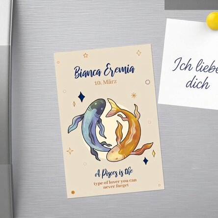 Individuell gestalteter Magnet 10 x 15 cm mit Text – Sternzeichen Fische