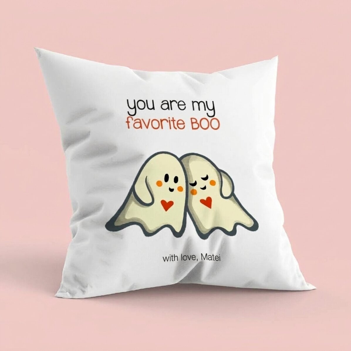 Personalisiertes Kissen mit Schriftzug – Boo