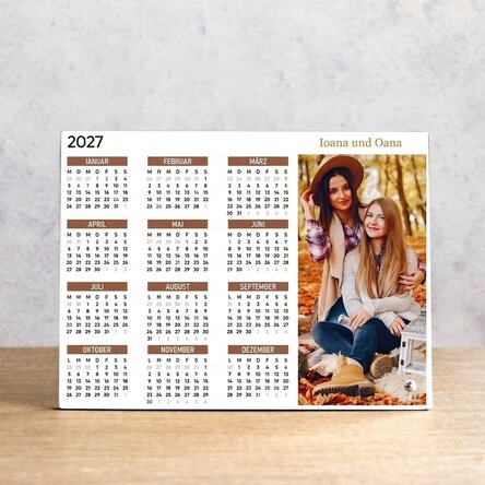 Personalisierter Fotorahmen für den Schreibtisch mit Foto, Text und Kalender