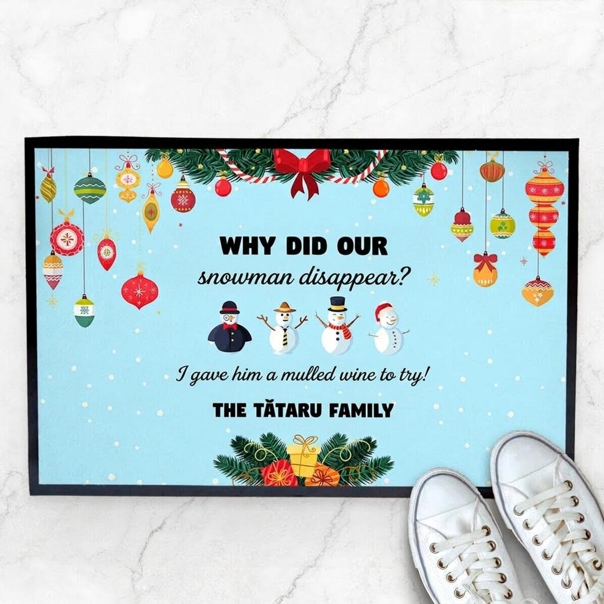 Individuell gestaltete Fußmatte mit Text und Weihnachtsmotiv – Schneemann