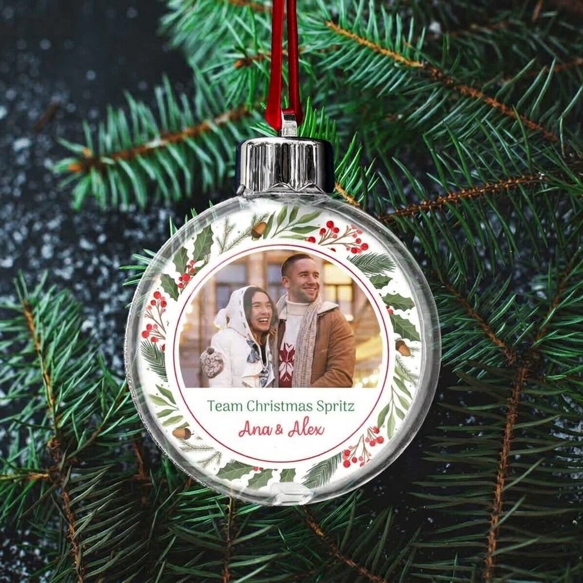 Personalisierte Kugel mit einer Botschaft und einem Foto – Das perfekte Weihnachtsgeschenk