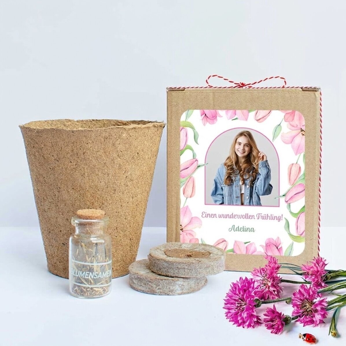 Set zum Pflanzen von Frühlingsblumen in einer personalisierten Schachtel mit Foto und Botschaft