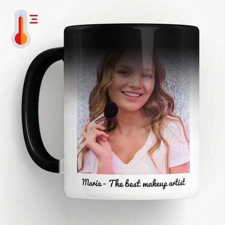 Personalisierte Zaubertasse mit Text und einem Foto