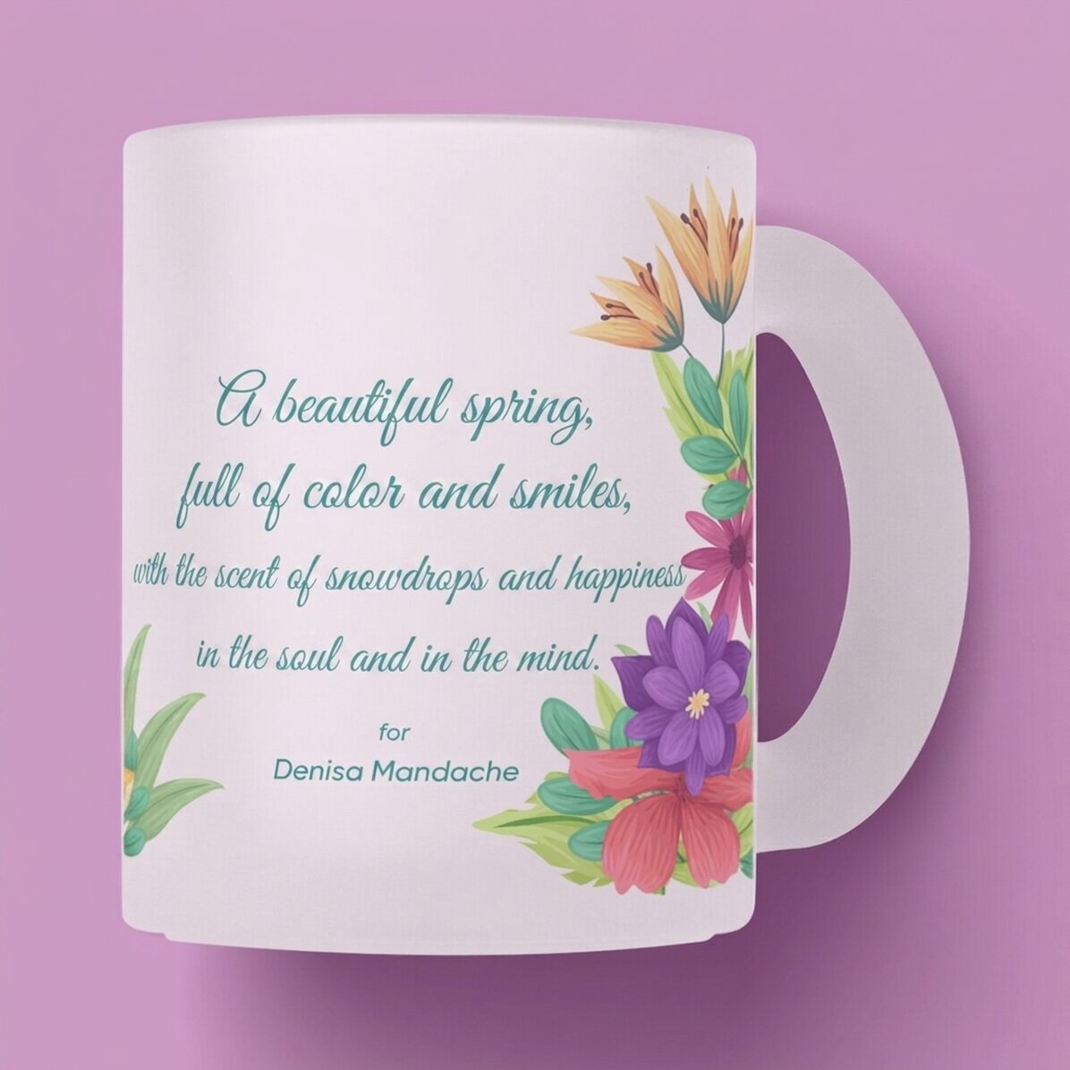 Personalisierter Glasbecher mit Logo und Text – Frühlingsblumen