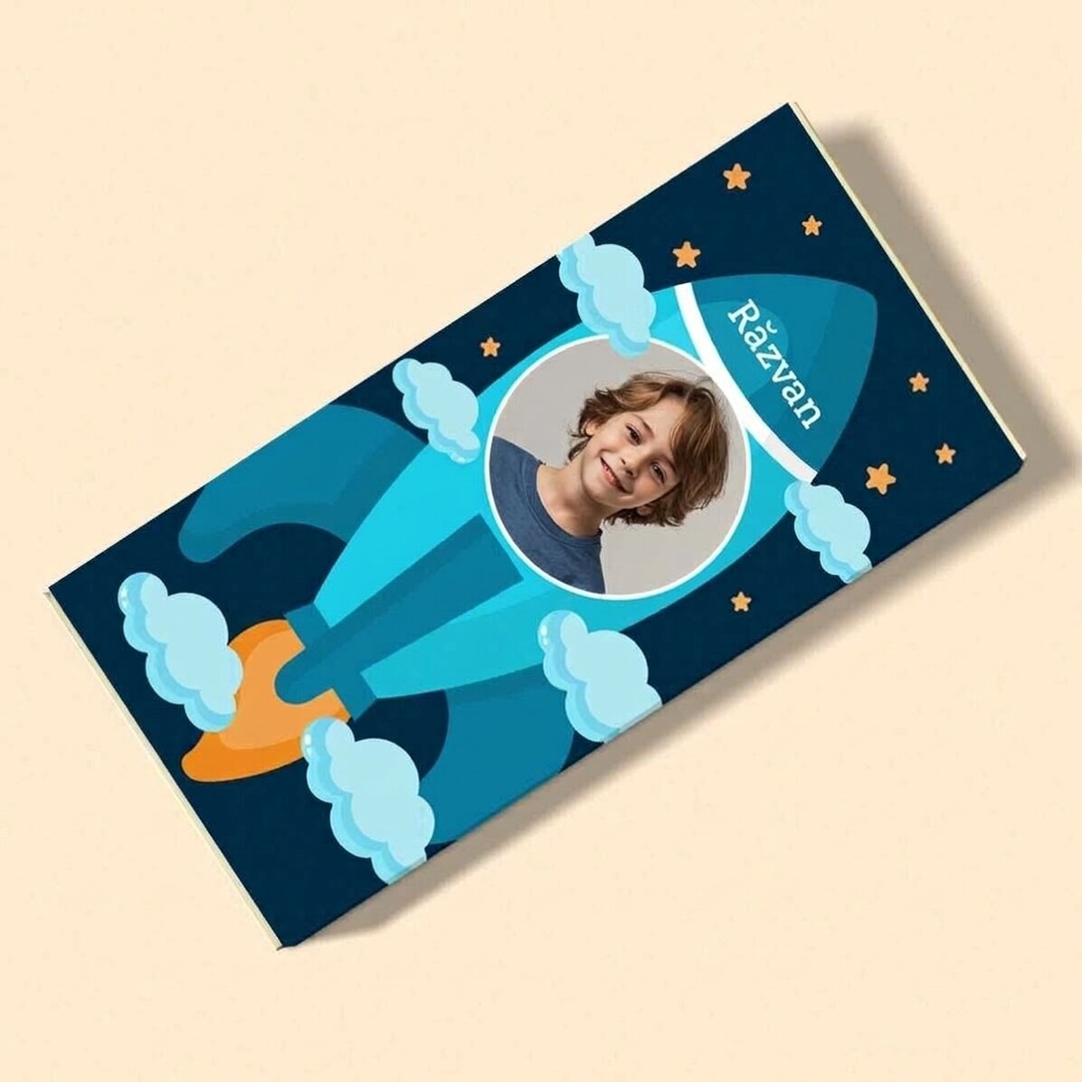 Personalisierte Schokolade mit Text und Foto – Astronaut