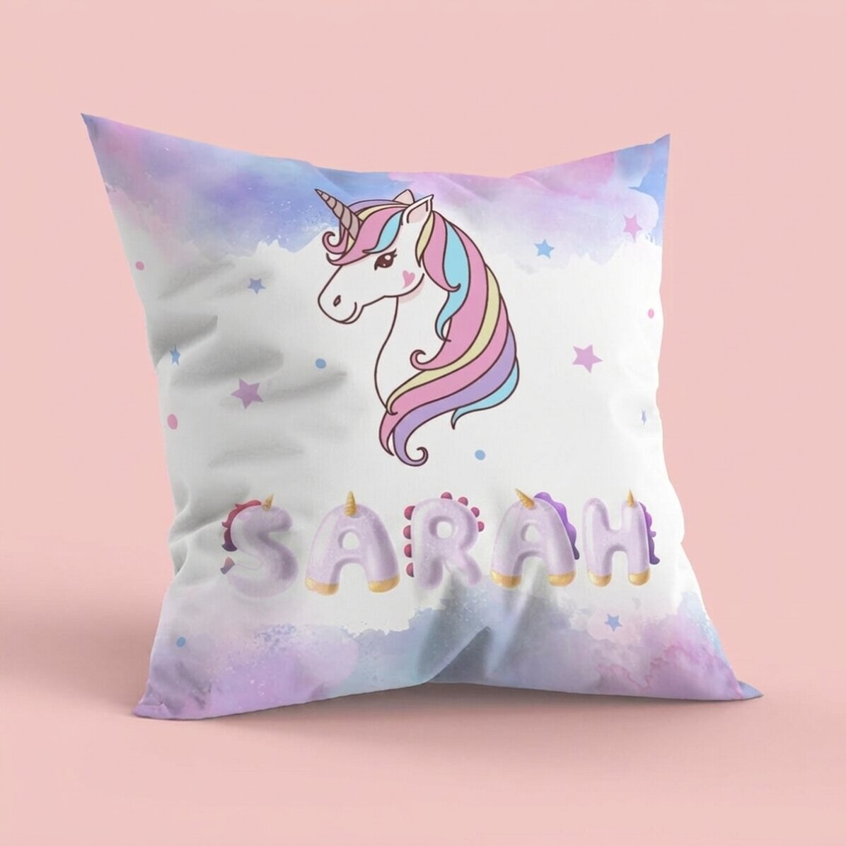Personalisiertes Kissen mit Namen – Einhorn