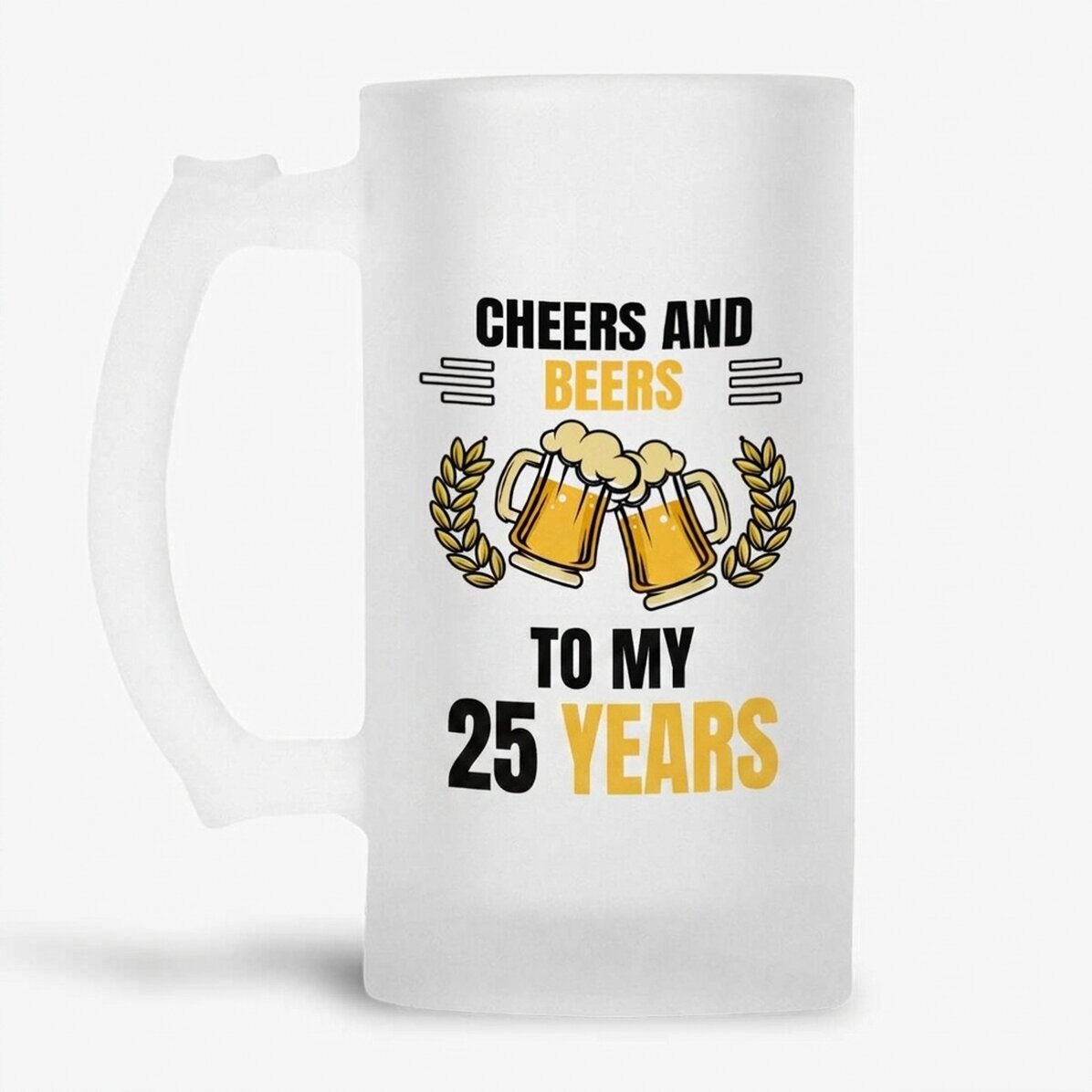 Personalisierter Bierkrug mit Botschaft – Cheers and Beers