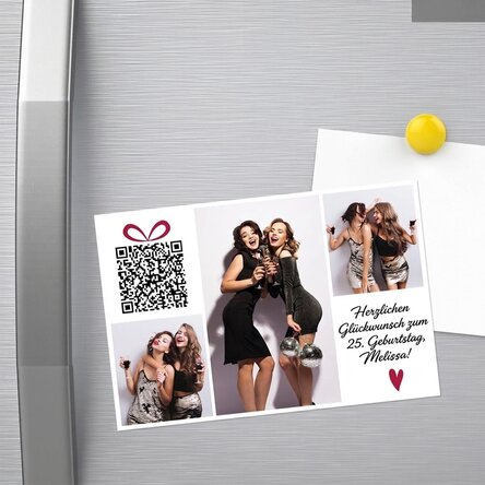 Individuell gestalteter Magnet (15 x 10 cm) mit Text, Fotos und QR-Code – Happy Birthday!